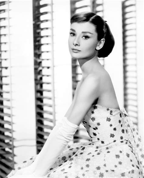 audrey hepburn fashion photos.